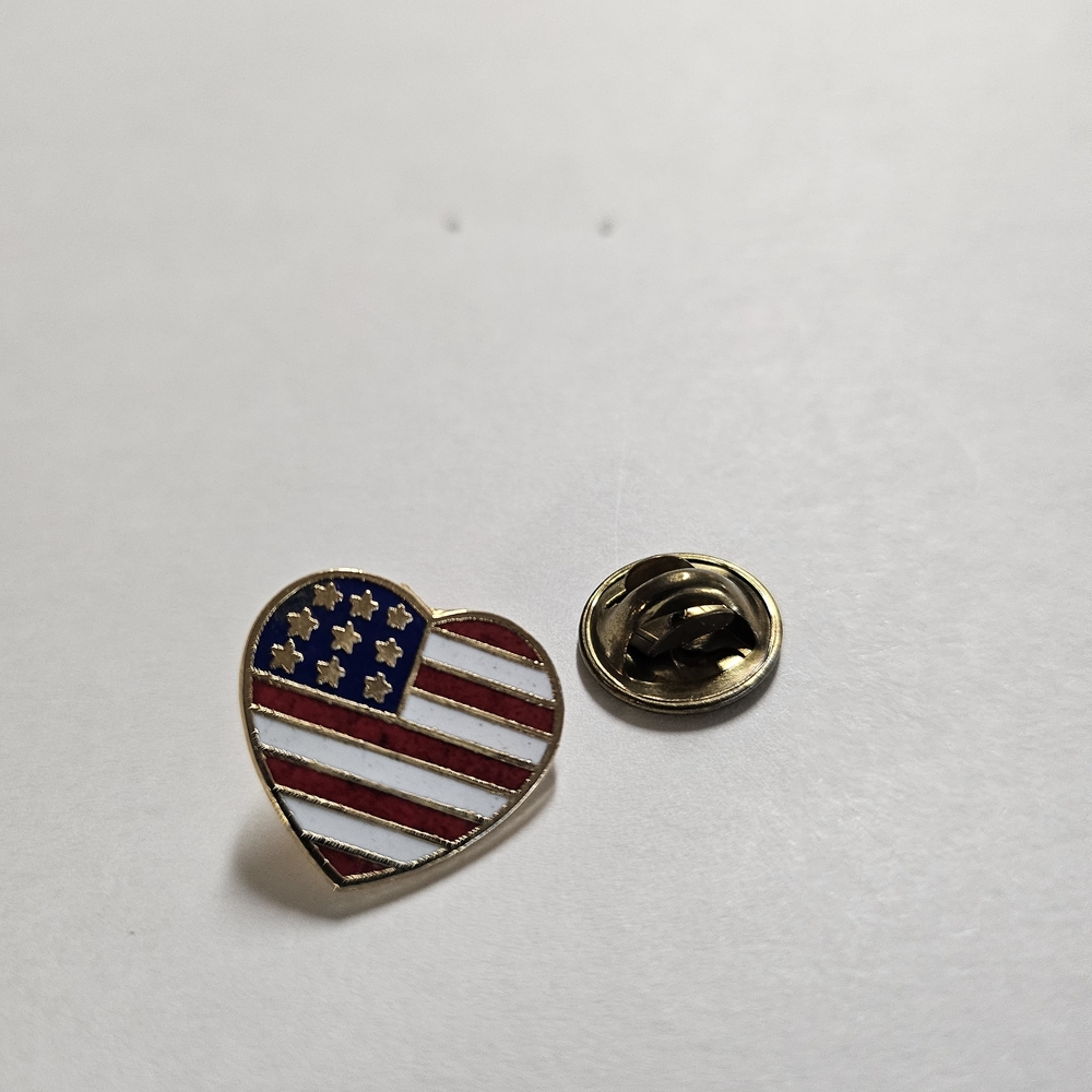 American Flag Heart USA Patriotic Lapel Pin Hat Stars Stripes .75" Red White Blu